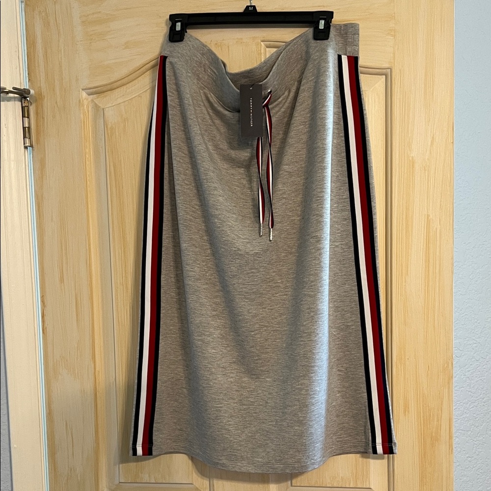 Tommy Hilfiger Gray Midi Skirt with Red and Blue Accents